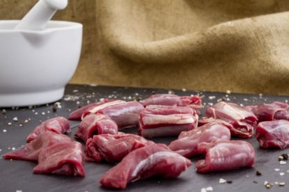 Bild von Hirschgulasch - Standard mit der Beschreibung handges. 30-50g/Stck