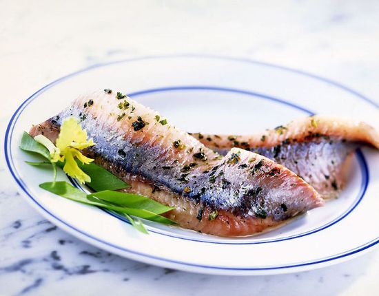 Bild von Emder Matjes mit Bärlauch mit der Beschreibung 45/50 Stück-3Kg-Eimer