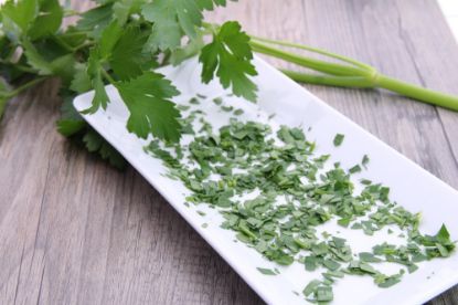 Bild von Petersilie, streufähig