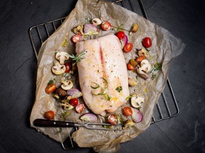 Bild von Gänsebrust mit Knochen Pol. mit der Beschreibung HKL A / 1050g pro Stck.