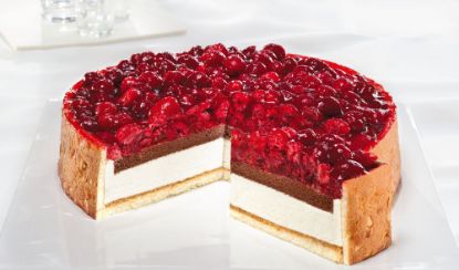 Bild von Himbeer-Käse-Sahne-Torte mit der Beschreibung 16 Port. ug, 28 cm (P255)