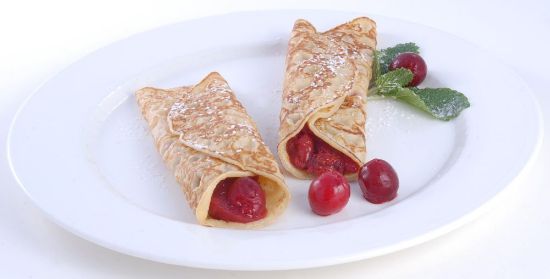 Bild von Pfannkuchen mit der Beschreibung mit Kirschfüllung