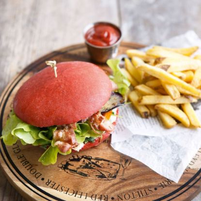 Bild von Red Love Burger, geschnitten mit der Beschreibung D 12 cm, H 4,5 cm